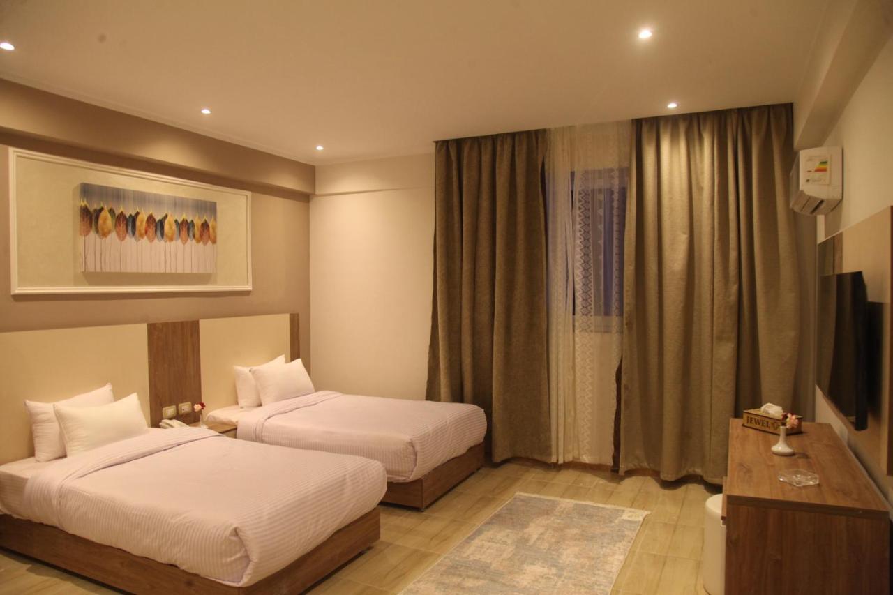 Jewel Assiut Hotel Екстериор снимка