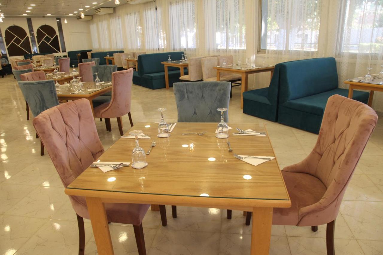 Jewel Assiut Hotel Екстериор снимка