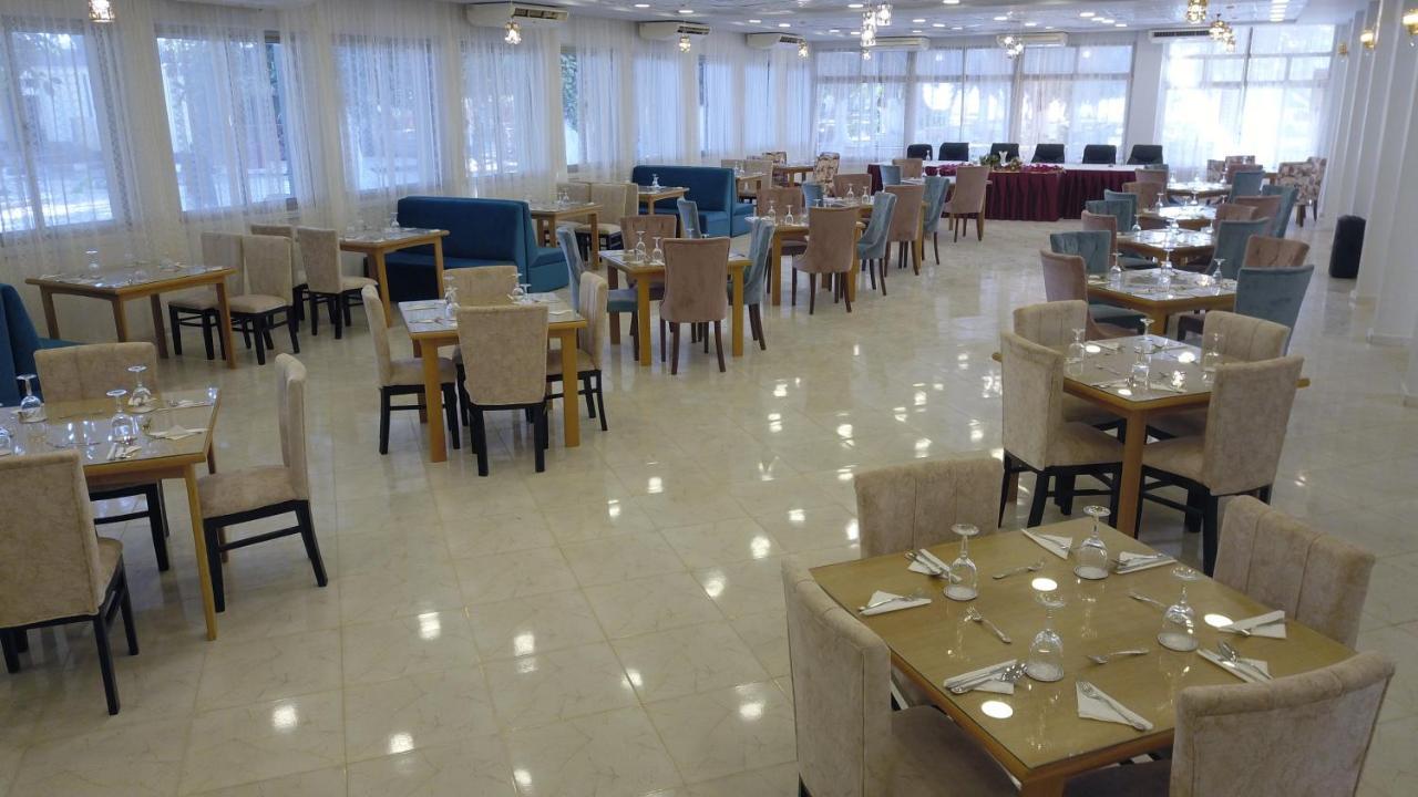 Jewel Assiut Hotel Екстериор снимка