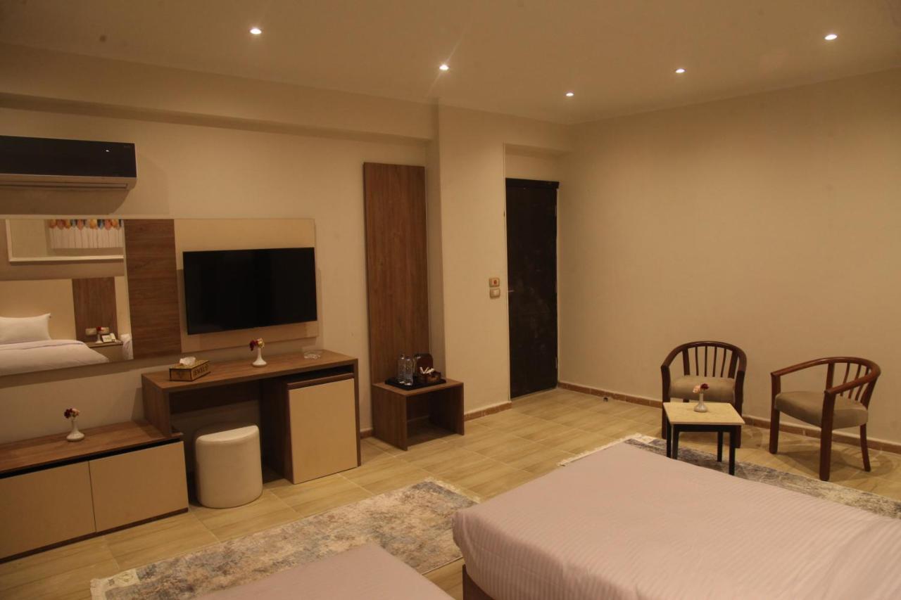 Jewel Assiut Hotel Екстериор снимка