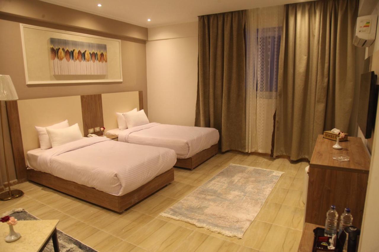 Jewel Assiut Hotel Екстериор снимка